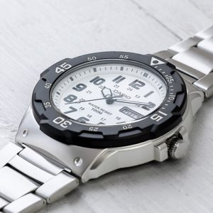 RELOJ CASIO MRW-200HD-7B